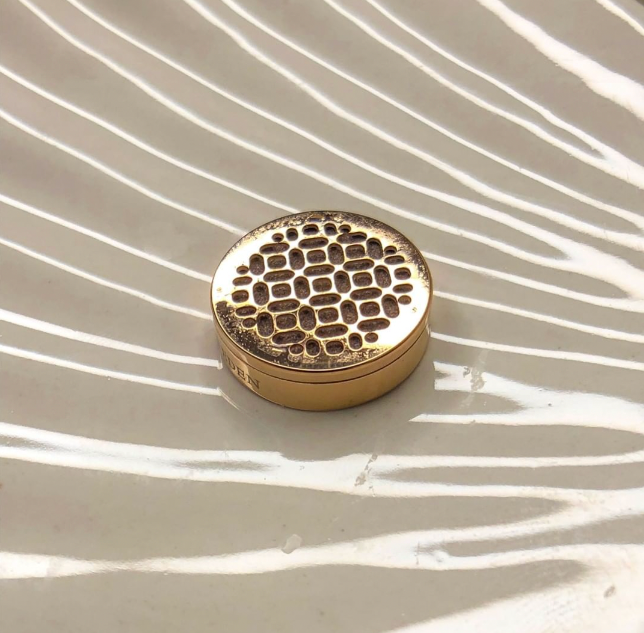 Maryna Diffuser Clip - Bodhi Tree (Gold)